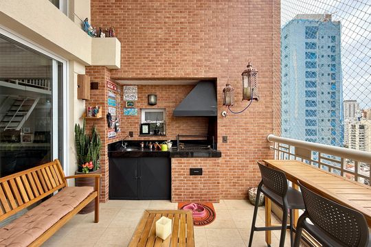 Apartamento com 3 quartos e varanda, ideal para compra. Prático e funcional para sua família. — Varanda