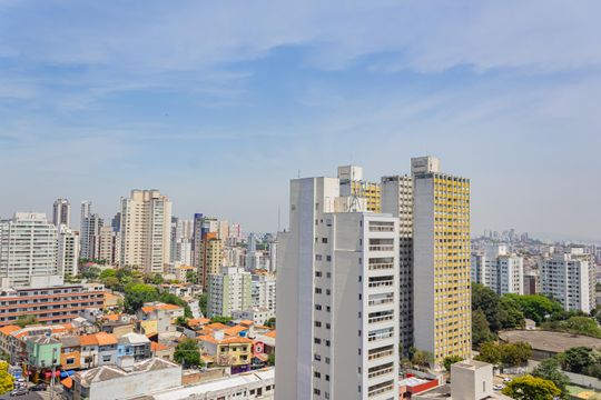 Apartamento em Perdizes, 4 quartos, 1 suíte, mobiliado, academia, churrasqueira, piscina. Perfeitopara comprar. — Vista da Varanda 1