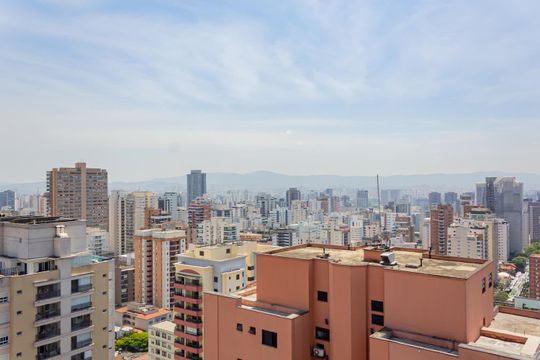 Apartamento em Perdizes, 4 quartos, 1 suíte, mobiliado, academia, churrasqueira, piscina. Perfeitopara comprar. — Vista do Quarto Suíte