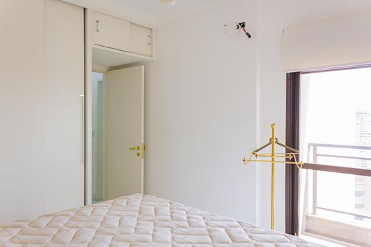 Apartamento em Perdizes, 4 quartos, 1 suíte, mobiliado, academia, churrasqueira, piscina. Perfeitopara comprar. — Quarto Suíte