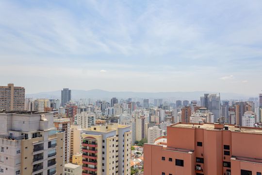Apartamento em Perdizes, 4 quartos, 1 suíte, mobiliado, academia, churrasqueira, piscina. Perfeitopara comprar. — Vista da Varanda 1