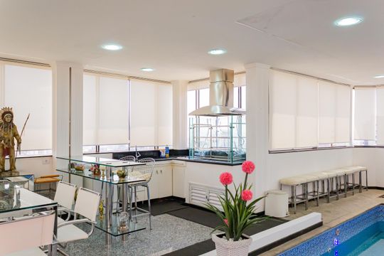 Apartamento em Perdizes, 4 quartos, 1 suíte, mobiliado, academia, churrasqueira, piscina. Perfeitopara comprar. — Área gourmet