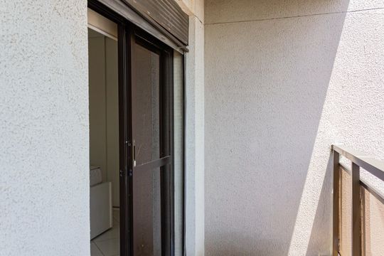 Apartamento em Perdizes, 4 quartos, 1 suíte, mobiliado, academia, churrasqueira, piscina. Perfeitopara comprar. — Varanda do Quarto Suíte