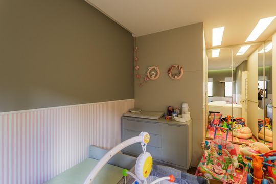 Comprar apartamento no Planalto Paulista: 2 quartos, 1 suíte, varanda e academia no condomínio. — Quarto 2
