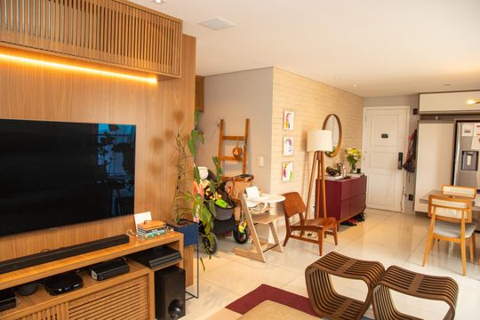 Venda de apartamento mobiliado no Brooklin, com 2 quartos e varanda. — foto 1