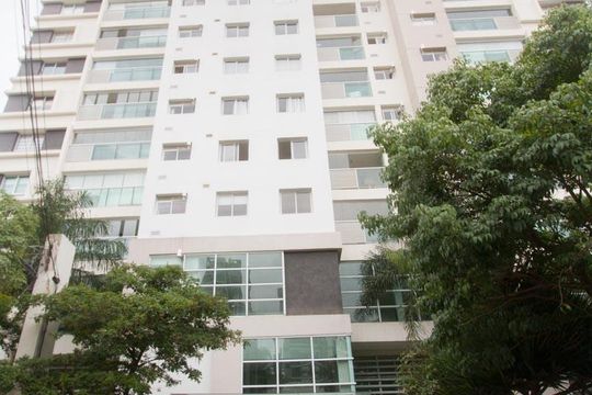 Venda de apartamento mobiliado no Brooklin, com 2 quartos e varanda. — Fachada