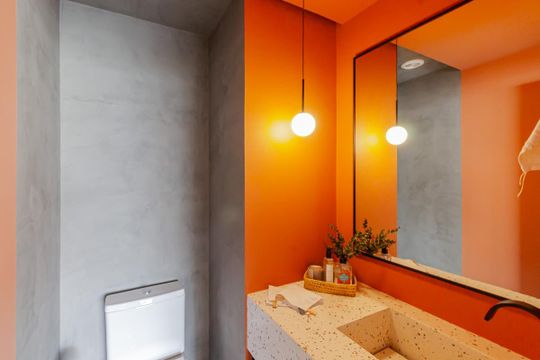 Apartamento em Moema para compra: 3 suítes, closet, churrasqueira, pets permitidos. — Lavanda