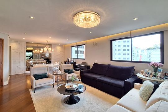Comprar apartamento com varanda, 4 quartos, 2 suítes e piscina no condomínio. — foto 1