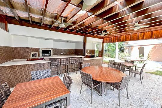 Venda de apartamento com 3 suítes e varanda na Vila Bela Alianca. — Área comum - Churrasqueira
