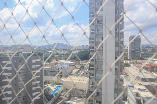 Venda de apartamento com 3 suítes e varanda na Vila Bela Alianca. — Vista da Suíte 1