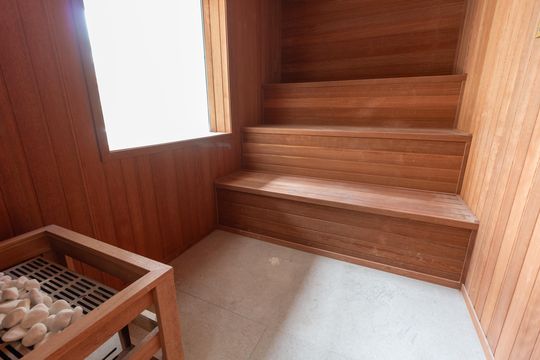 Compra apartamento em Perdizes: piscina, 2 quartos, closet. — Área comum - Sauna
