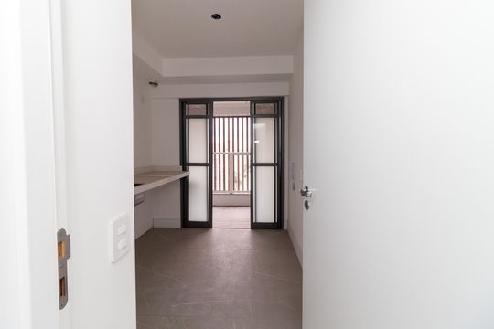 Compra apartamento em Perdizes: piscina, 2 quartos, closet. — Cozinha