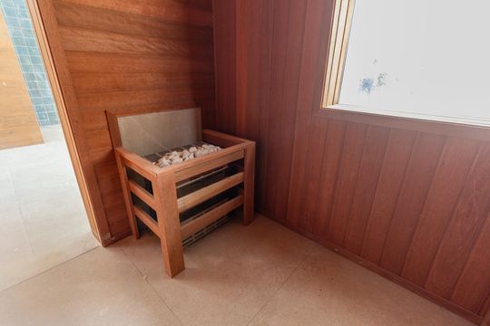 Compra apartamento em Perdizes: piscina, 2 quartos, closet. — Área comum - Sauna