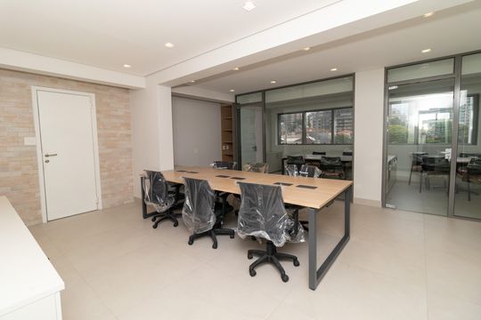 Compra apartamento em Perdizes: piscina, 2 quartos, closet. — Área comum - Coworking