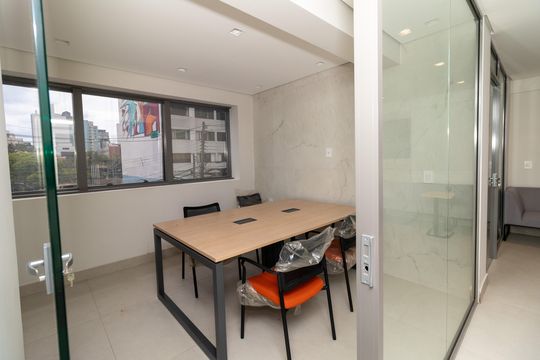 Compra apartamento em Perdizes: piscina, 2 quartos, closet. — Área comum - Coworking