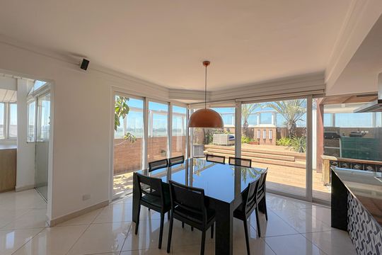 Apartamento à venda: 5 quartos, aceita animais. — Espaço Gourmet