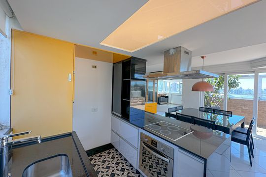 Apartamento à venda: 5 quartos, aceita animais. — Espaço Gourmet