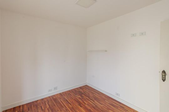 Comprar apartamento em Indianópolis com varanda, 3 quartos, 2 suítes e piscina no condomínio. — Suíte 2