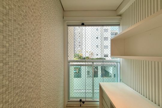 Apartamento no Brooklin com 3 quartos. Oportunidades para comprar. — Sacada Suíte