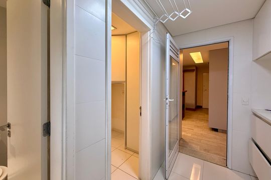Apartamento no Brooklin com 3 quartos. Oportunidades para comprar. — Área de Serviço
