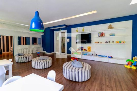 Apartamento no Brooklin com 3 quartos. Oportunidades para comprar. — Brinquedoteca