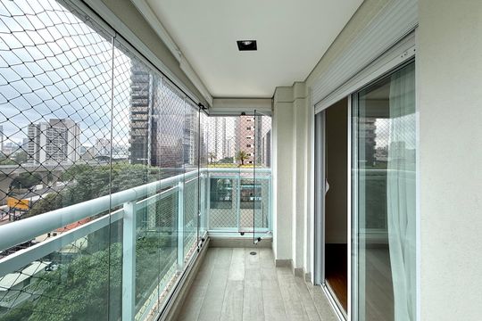 Apartamento no Brooklin com 3 quartos. Oportunidades para comprar. — Sacada Quarto 2