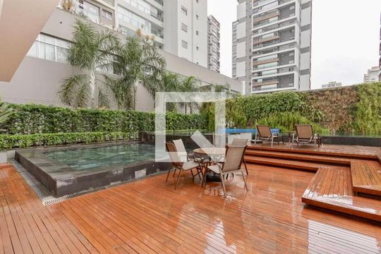 Apartamento no Brooklin com 3 quartos. Oportunidades para comprar. — Piscina