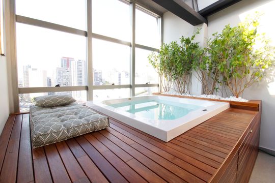 Comprar apartamento mobiliado com 1 suíte e closet. Piscina, academia e churrasqueira no condomínio. — foto 39
