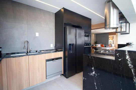 Comprar apartamento mobiliado com 1 suíte e closet. Piscina, academia e churrasqueira no condomínio. — foto 28