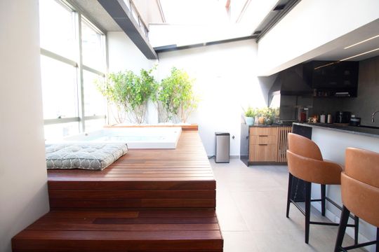 Comprar apartamento mobiliado com 1 suíte e closet. Piscina, academia e churrasqueira no condomínio. — foto 43