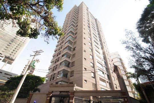 Comprar apartamento mobiliado com 1 suíte e closet. Piscina, academia e churrasqueira no condomínio. — foto 70