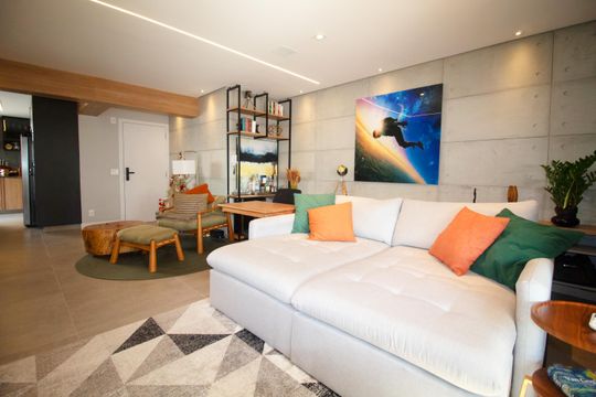 Comprar apartamento mobiliado com 1 suíte e closet. Piscina, academia e churrasqueira no condomínio. — foto 6