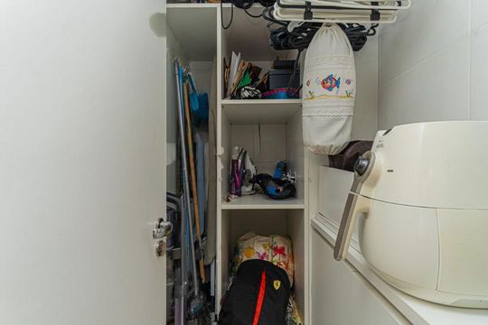 Apartamento mobiliado no Brooklin com 2 quartos, closet e piscina no condomínio. Ideal para compra. — foto 29