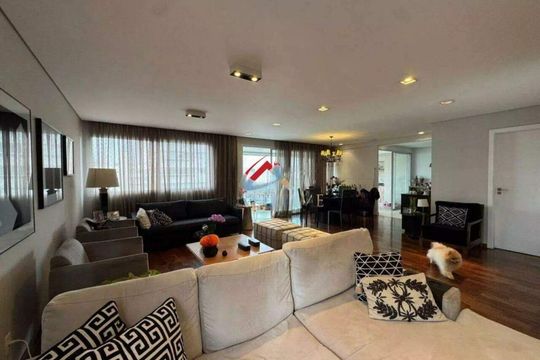 Apartamento mobiliado na Cidade Monções com 3 quartos, varanda e closet. Excelente oportunidade de compra. — foto 2