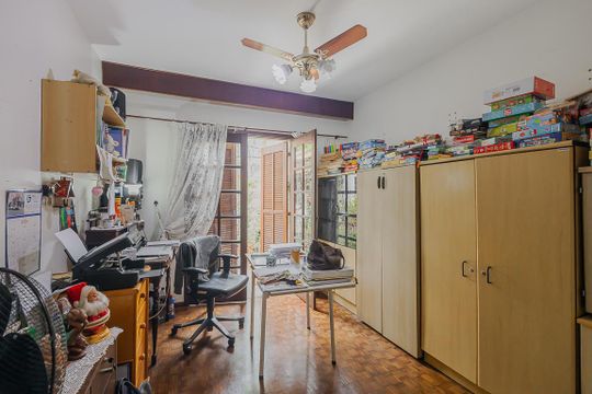 Comprar casa com 3 quartos, jardim e permite animais. — Quarto 2