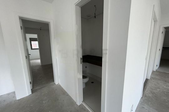 Apartamento mobiliado com 3 quartos, varanda e piscina no condomínio. Excelente compra! — foto 15