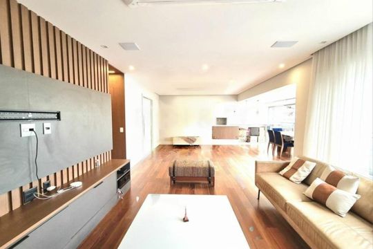 Venda de apartamento mobiliado no Campo Belo com 3 quartos, varanda, churrasqueira e closet. — foto 1