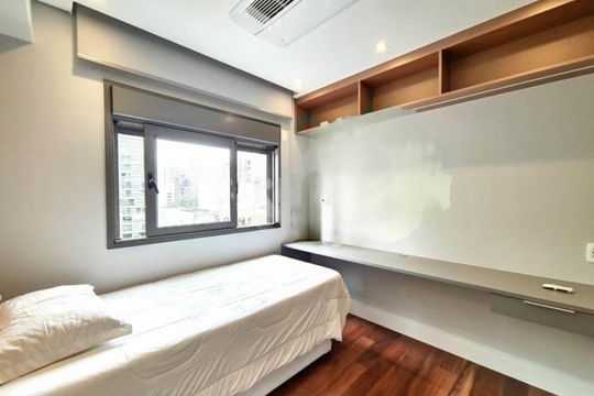 Venda de apartamento mobiliado no Campo Belo com 3 quartos, varanda, churrasqueira e closet. — foto 5