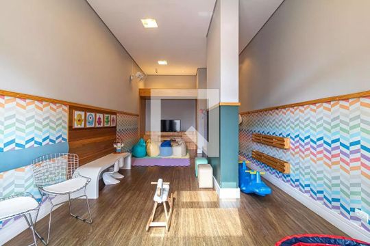 Compra de apartamento mobiliado em Água Branca, com 4 quartos e varanda gourmet. — Brinquedoteca