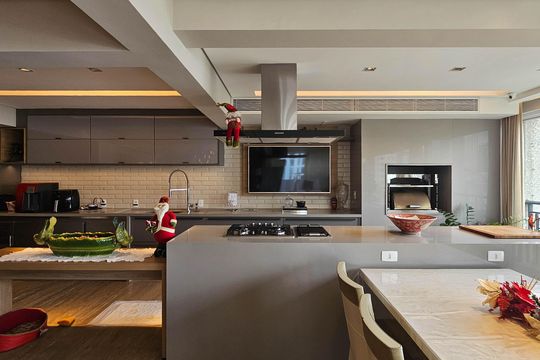 Compra de apartamento mobiliado em Água Branca, com 4 quartos e varanda gourmet. — Cozinha