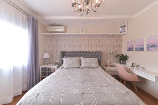 Casa mobiliada para comprar: 4 quartos, quintal, churrasqueira no condomínio, aceita animais. — Suíte 2