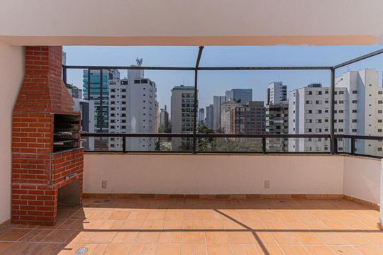 Apartamento mobiliado com varanda e 2 suítes. Academia no condomínio. Ideal para comprar. — foto 36