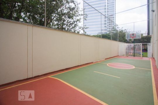 Apartamento à venda, com 240 m², 4 quartos e 4 vagas — Quadra