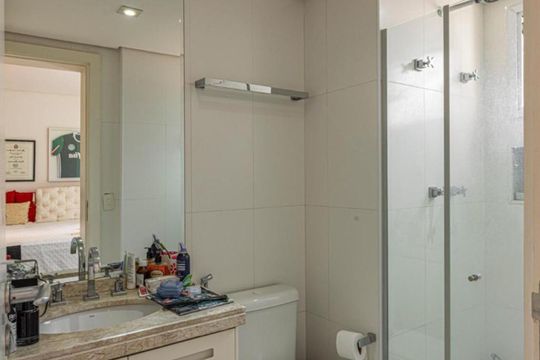 Apartamento à venda, com 240 m², 4 quartos e 4 vagas — Foto 17