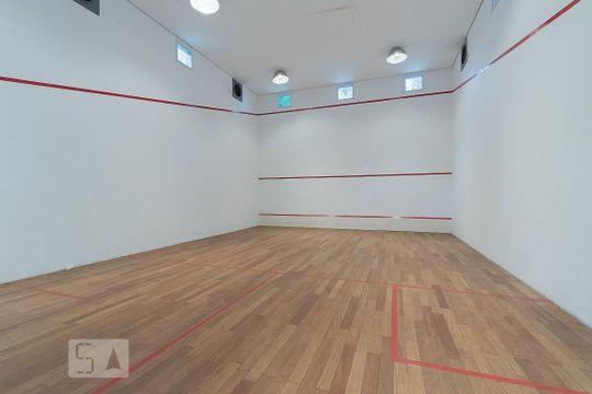 Apartamento à venda, com 240 m², 4 quartos e 4 vagas — Quadra de Squash