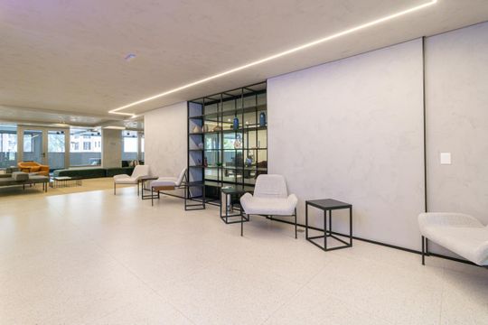 Comprar apartamento mobiliado com 3 quartos, varanda, piscina e churrasqueira no condomínio. — Área comum - Coworking