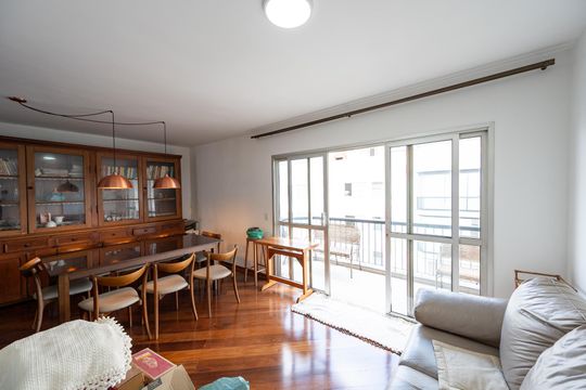 Compra apartamento com varanda, garden, piscina e academia no condomínio. Total de 4 quartos. — foto 1