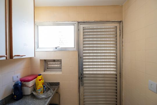Compra apartamento com varanda, garden, piscina e academia no condomínio. Total de 4 quartos. — Copa
