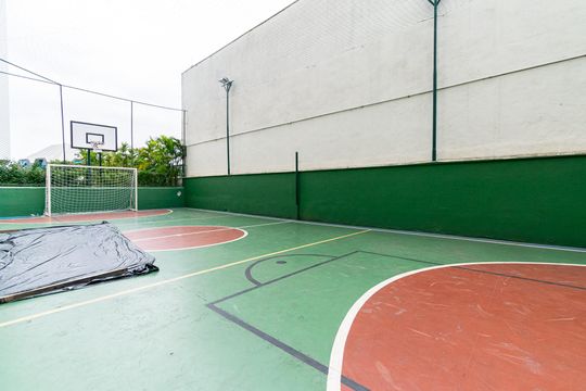 Compra apartamento com varanda, garden, piscina e academia no condomínio. Total de 4 quartos. — Quadra
