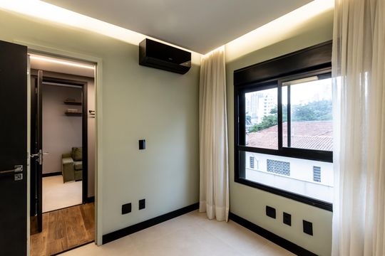 Comprar apartamento mobiliado com 3 quartos, piscina e academia no condomínio. Pets permitidos. — Quarto 2